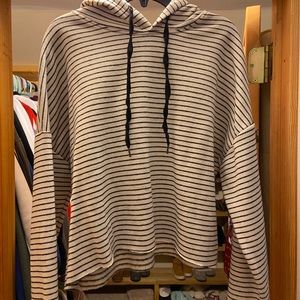 Striped cropped sweatshirt